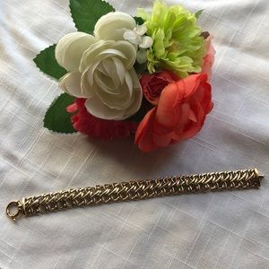 Mixed metal interlocking bracelet